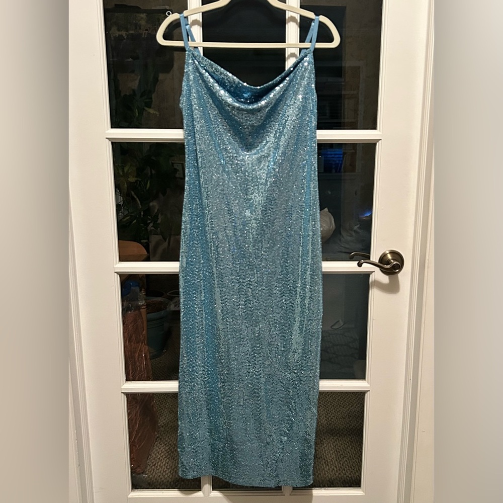 bebe Disco Dot Maxi Dress 
Large - Picture 6 of 7